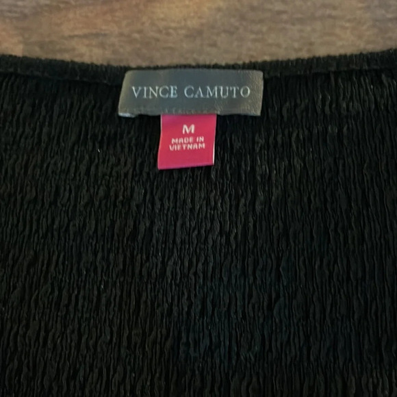 🎉🎉HOST PICK🎉🎉VINCE CAMUTO Puff Shoulder Top, Medium, Black, NWT - Picture 7 of 9